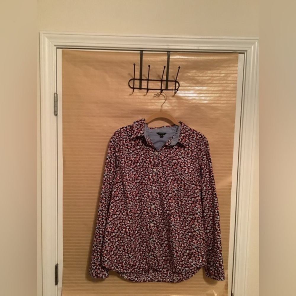NAUTICA~BLOUSE~NWOT~M